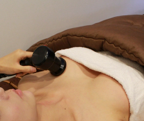 Surgery after care using high-frequency therapy to reduce swelling and improve circulation.