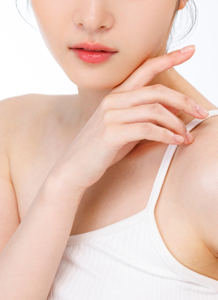 Image of woman with good skin after Exosome.