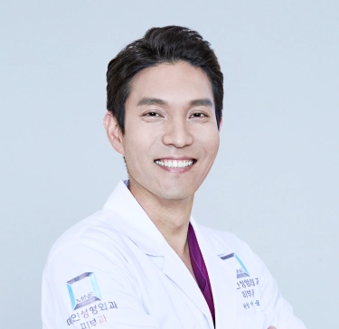 Lee, Sung Wook Head Doctor
